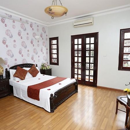 Hanoi Traveller Hostel Buitenkant foto