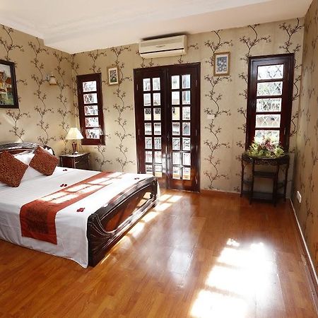 Hanoi Traveller Hostel Buitenkant foto