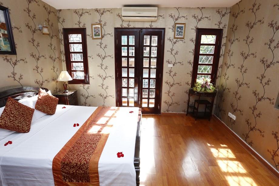 Hanoi Traveller Hostel Buitenkant foto